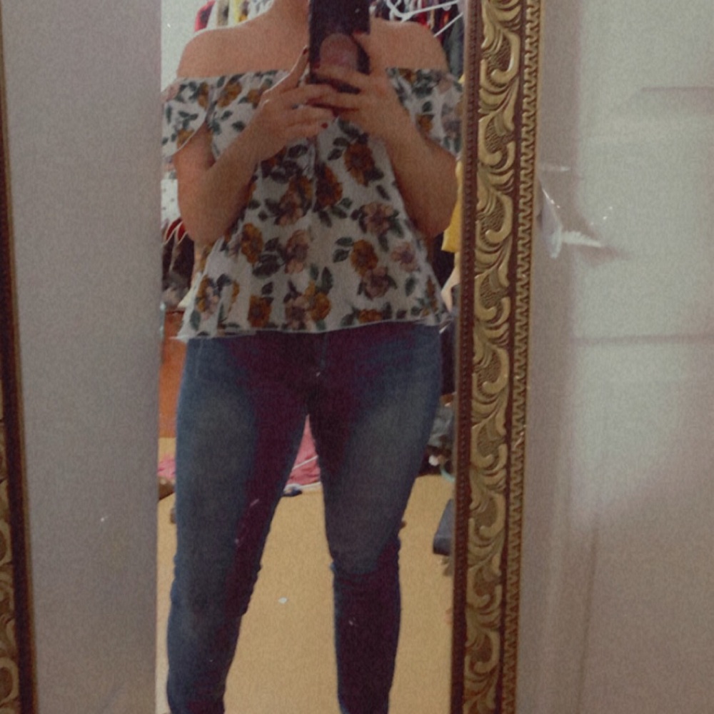 Off the shoulder floral shirt